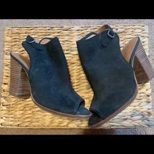 Black Lucky Brand wedges